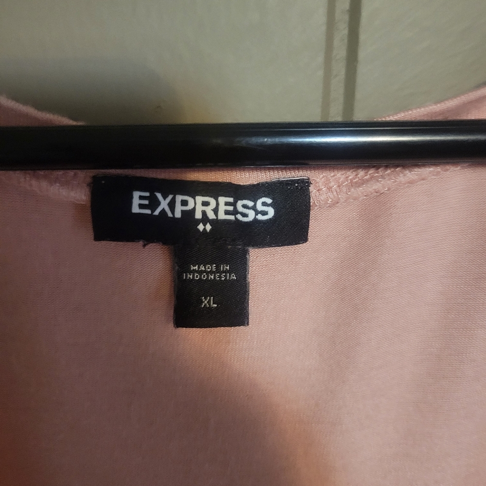 Express XL Ruching Tank - Picture 2 of 2
